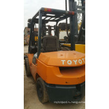 Японский вилочный погрузчик б / у Дизельный двигатель Toyota Forklift 3ton (FD30)